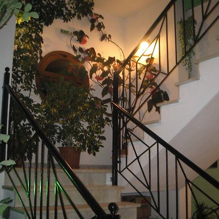Palatino Studios Агия Параскеви Екстериор снимка